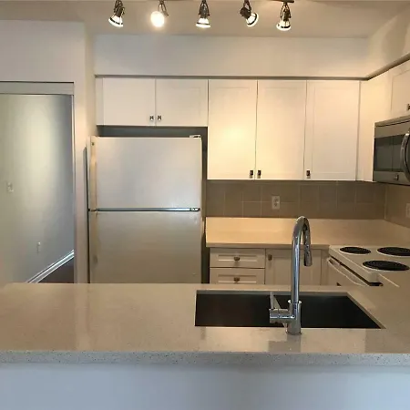 Micasa Suites - Stylish Condo By Eaton Centre And Yorkville-2